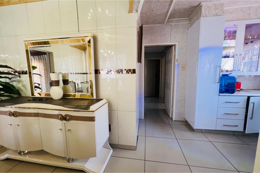 3 Bedroom Property for Sale in Zamdela Free State